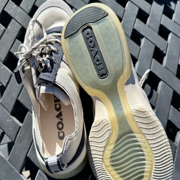 Coach tan sneakers 10.5 - Picture 3 of 5